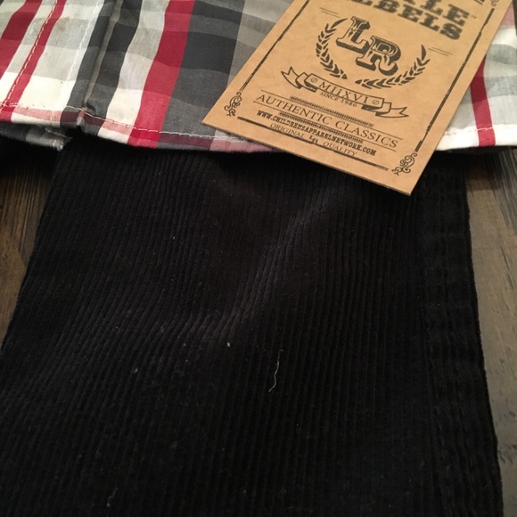 Two piece set - Picture 3 of 3